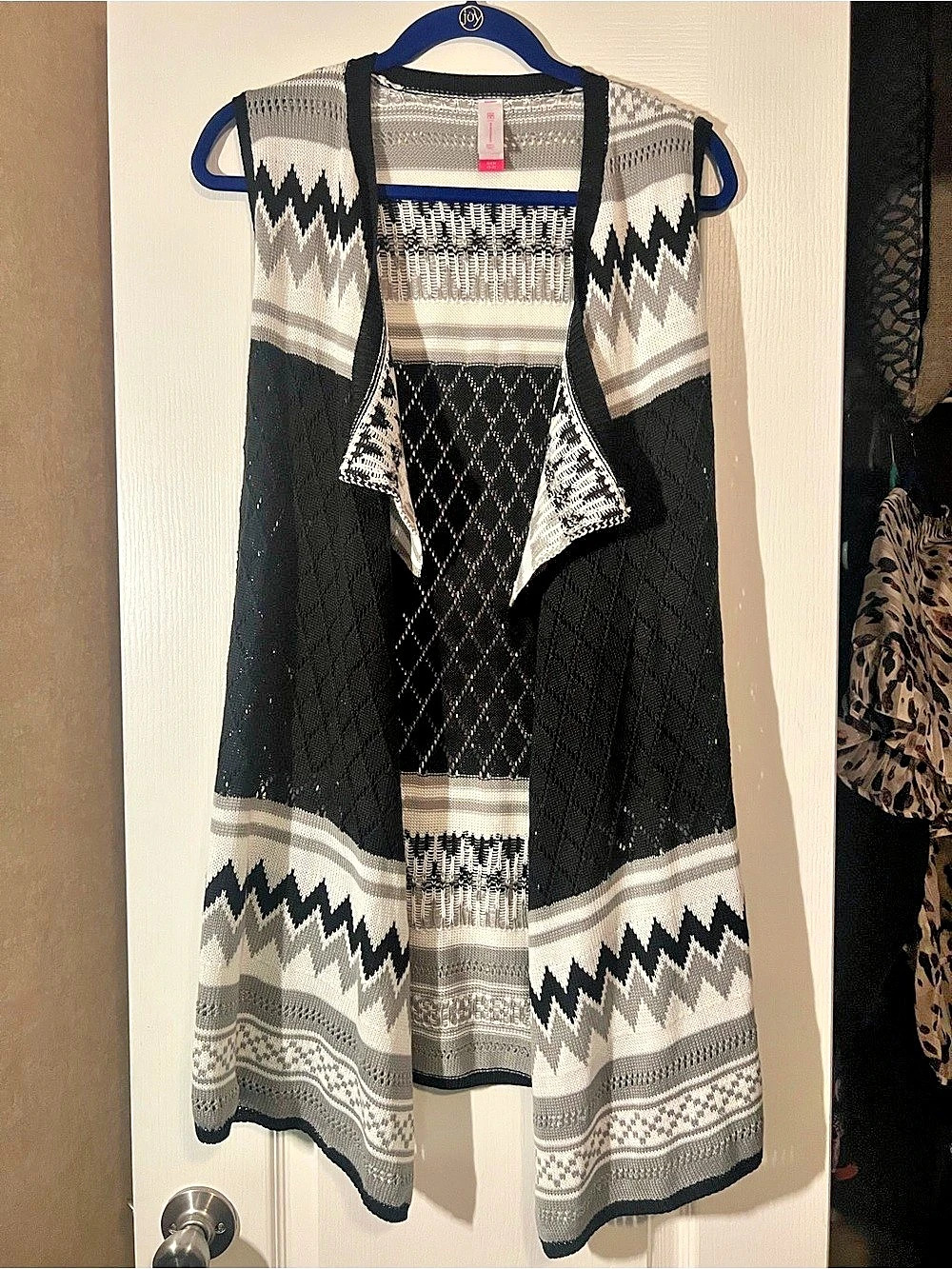 No Boundaries Women's Geometric Open Front Cardigan Size Small